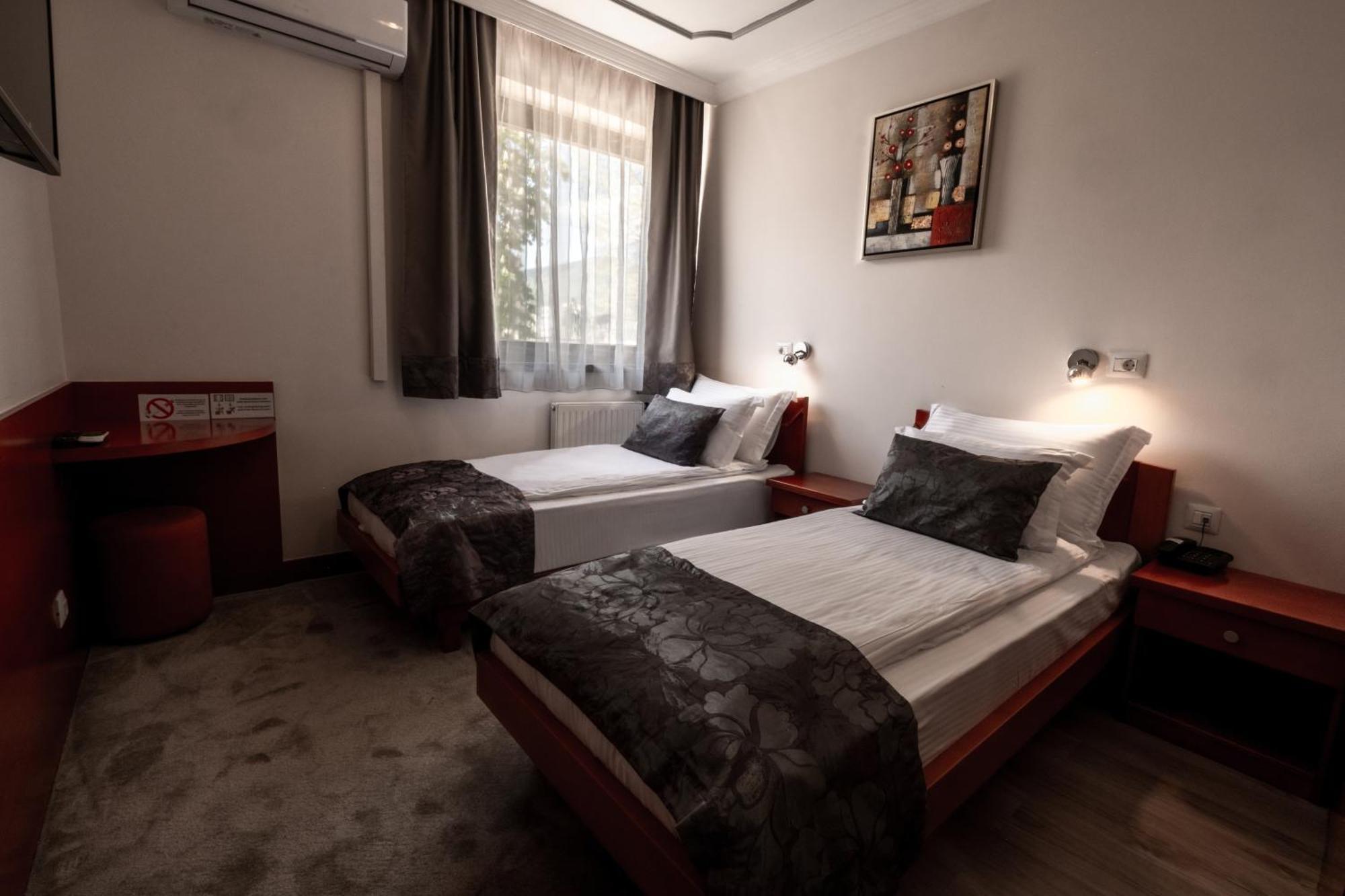 Hotel Bosna 1 Ilidža Luaran gambar