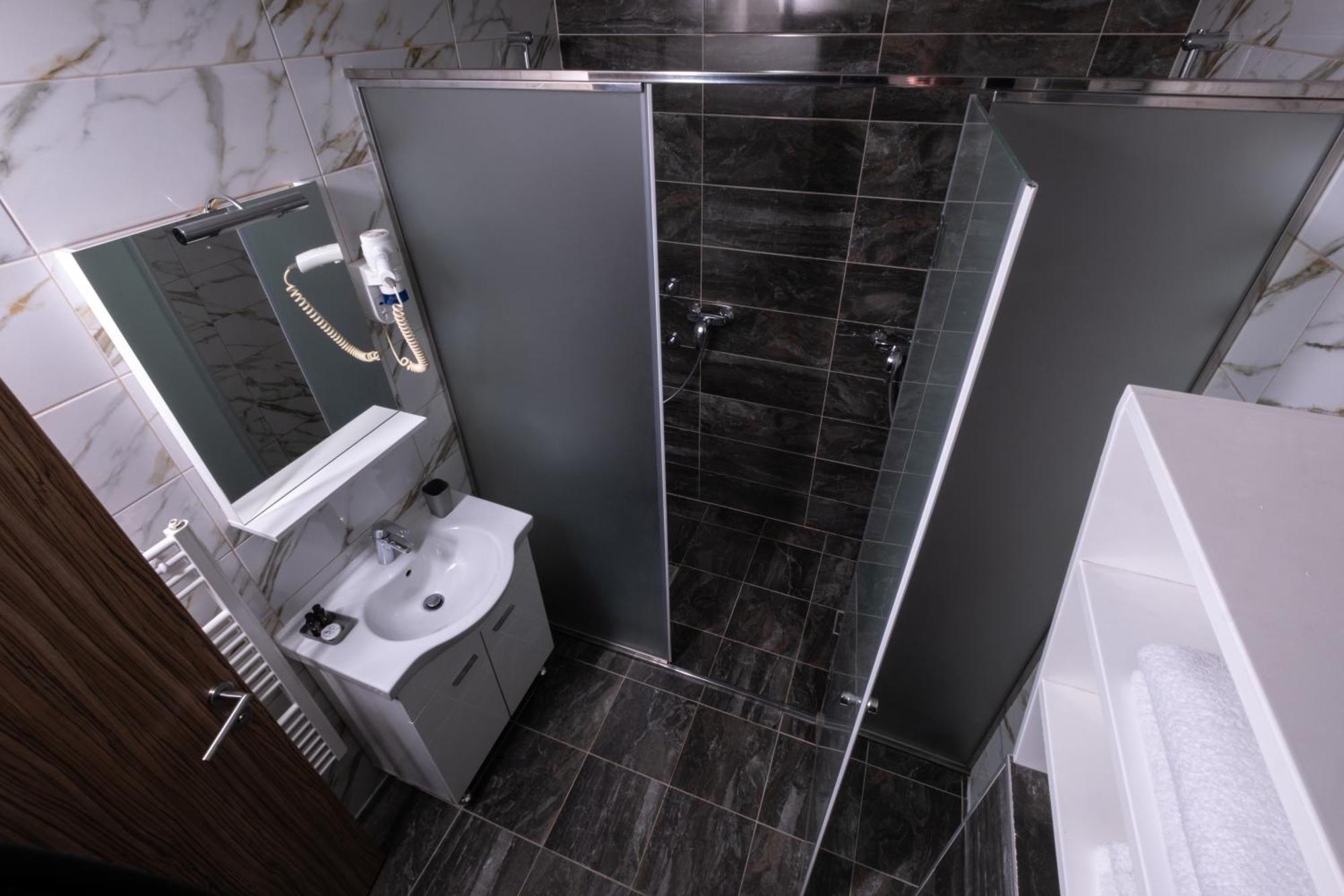 Hotel Bosna 1 Ilidža Luaran gambar