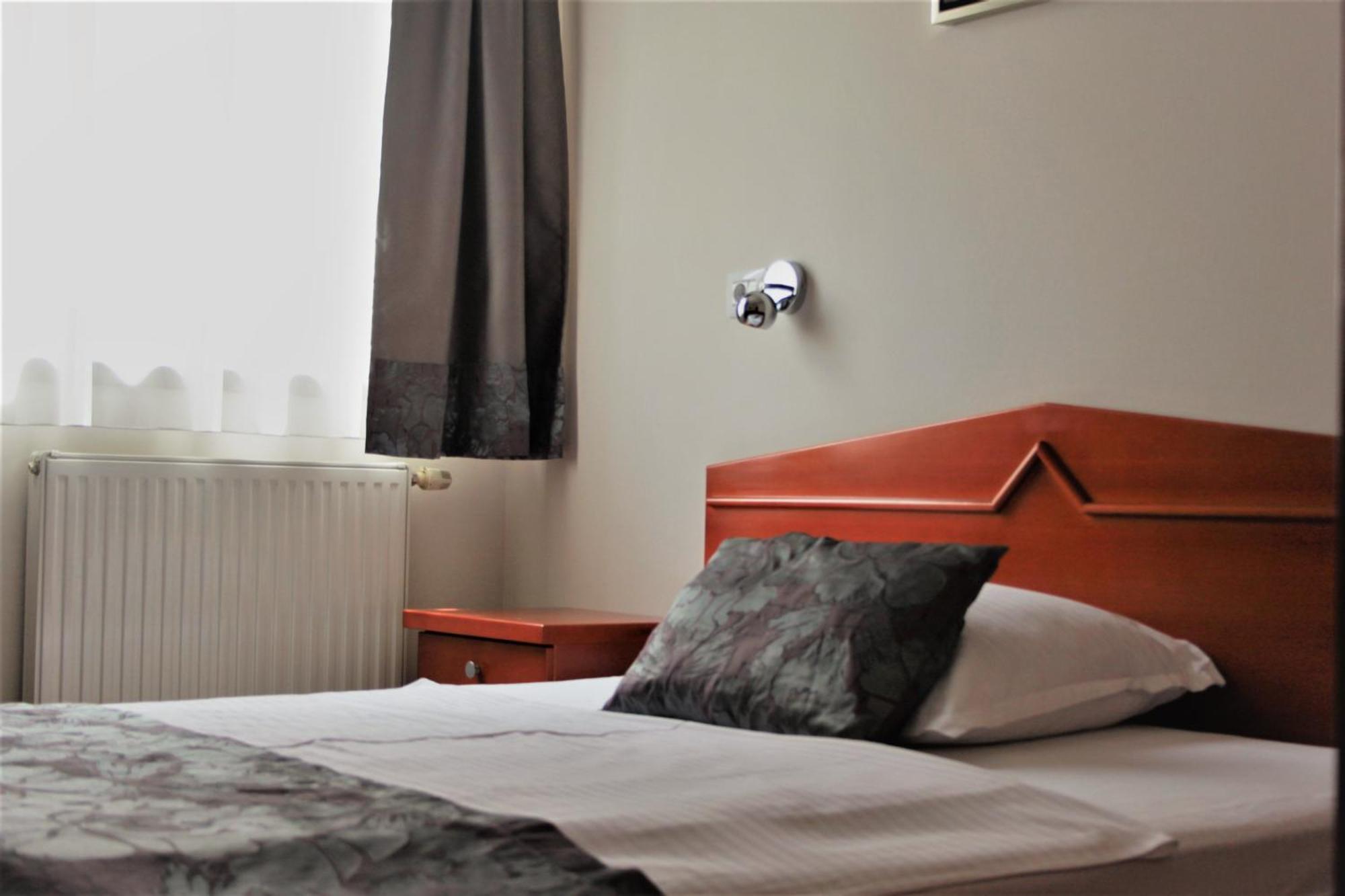 Hotel Bosna 1 Ilidža Luaran gambar